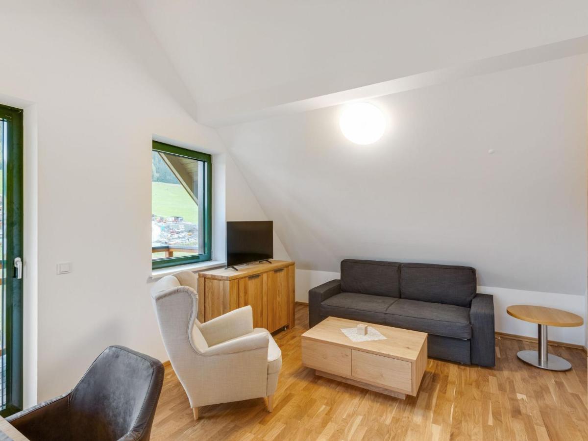Apartment In Hohentauern Near Ski Area Buitenkant foto